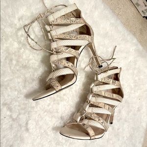 Banana Republic stylish gladiators (us 9)